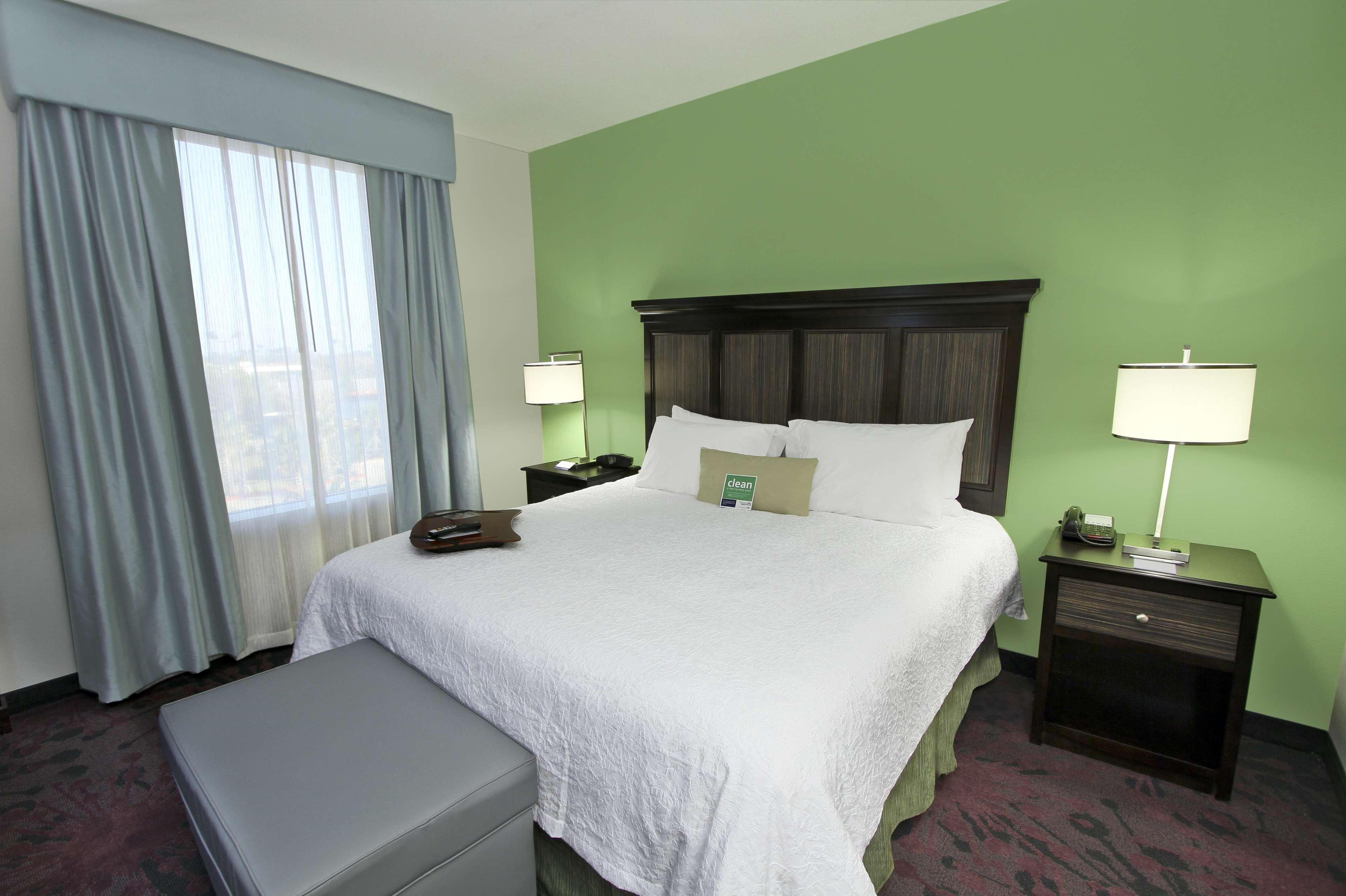 Hampton Inn & Suites Winnie Cameră foto